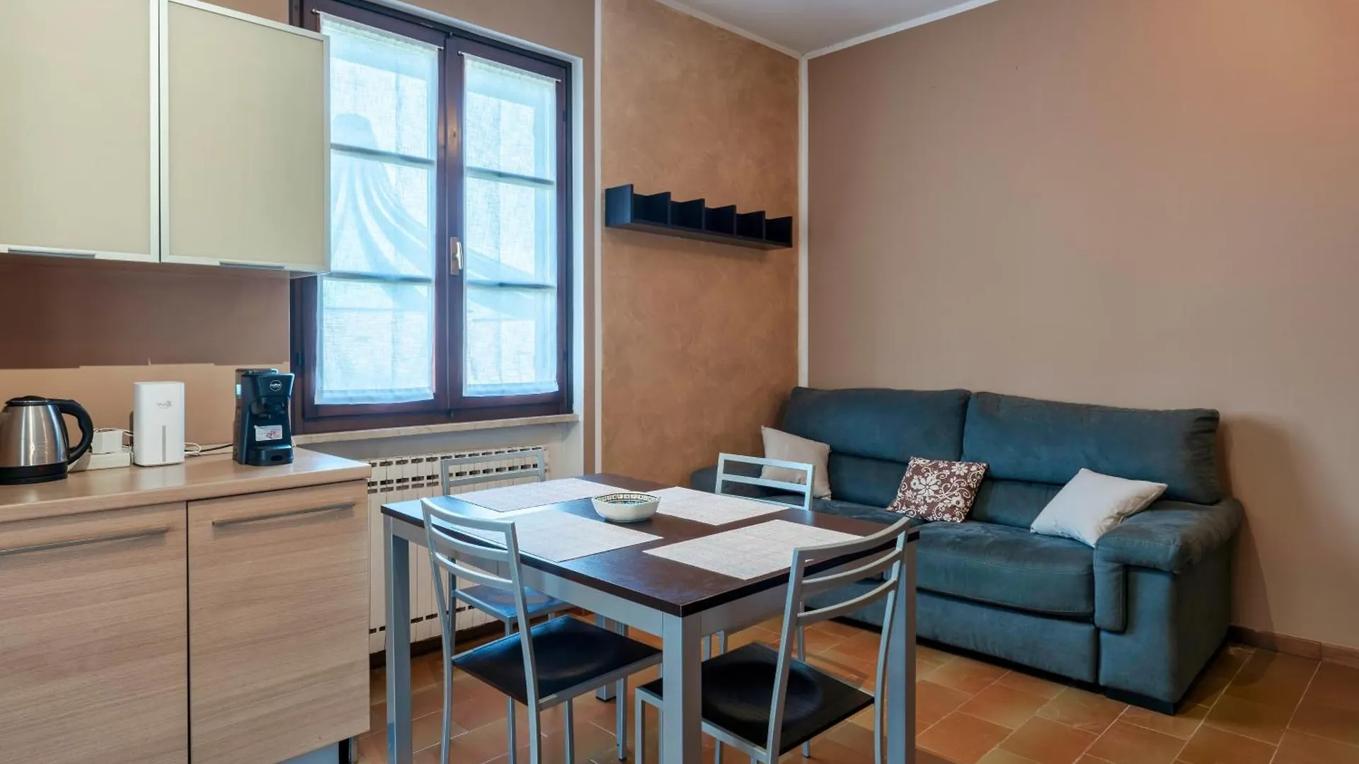 Sara Al Lago - Con Garage E Wifi 시르미오네 0*,