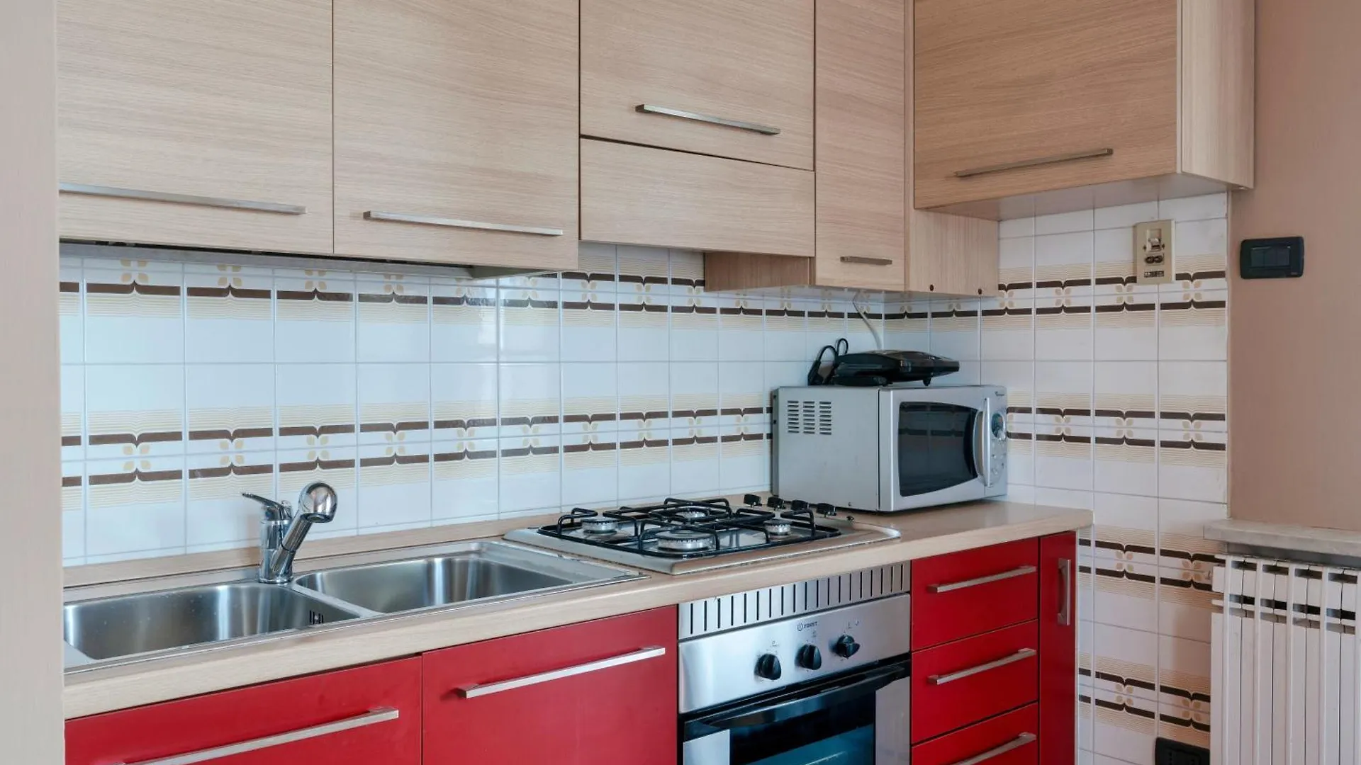 Sara Al Lago - Con Garage E Wifi Sirmione Italien